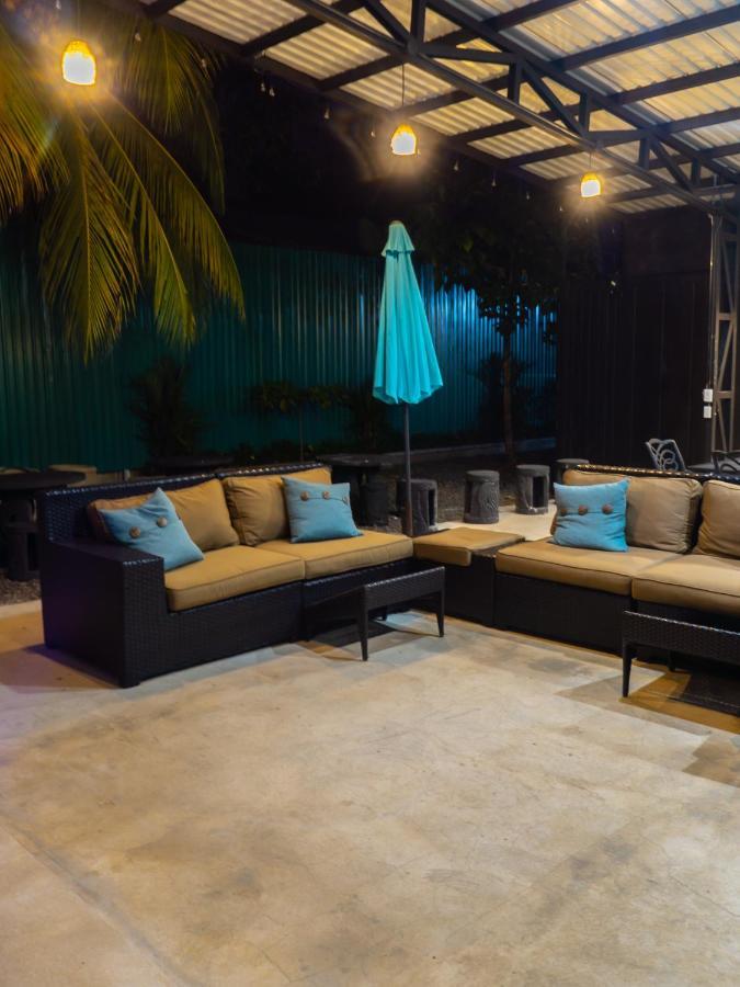 Alborada Boutique Stay Units Увита Экстерьер фото